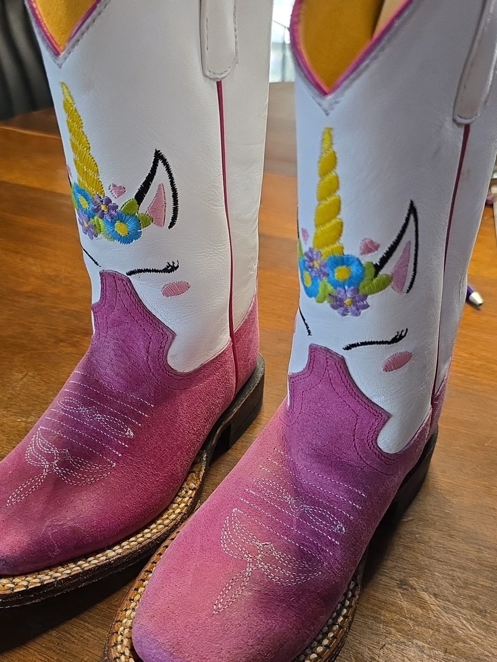 Macie Bean Unicorn  White And PINK Leather Boot with Pink Trim